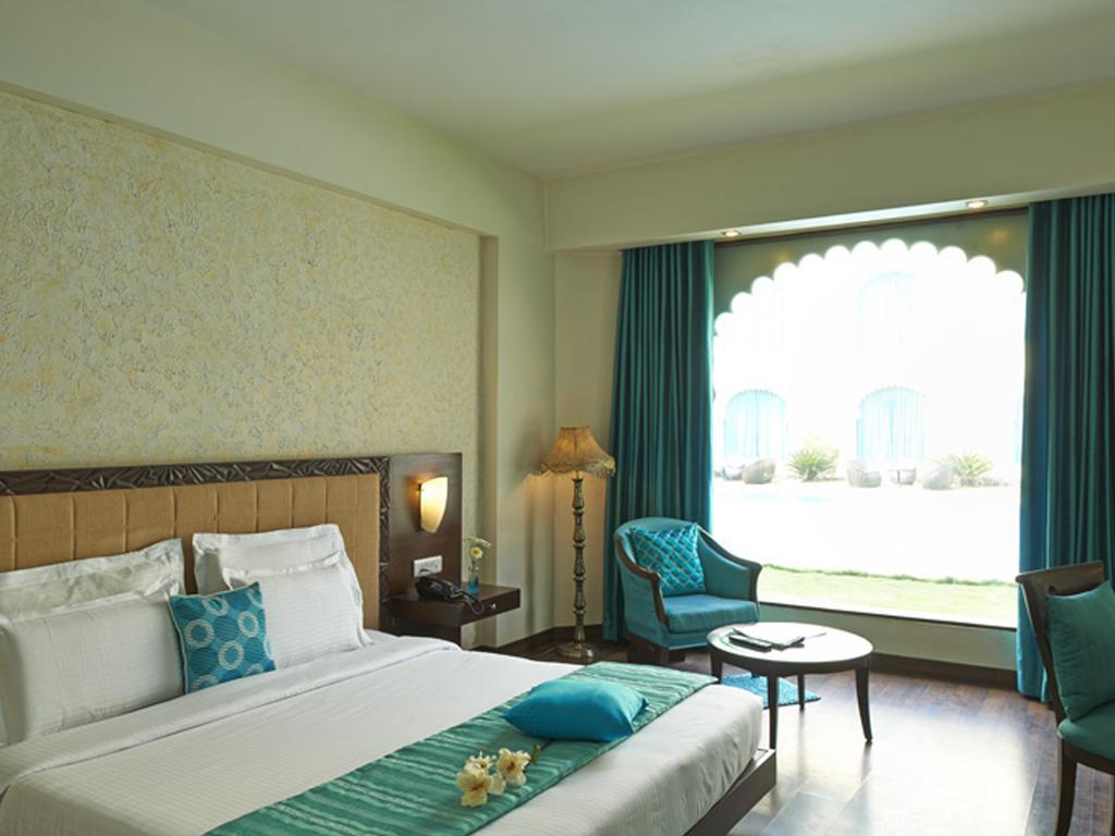Отель Club Mahindra Удайпур Экстерьер фото