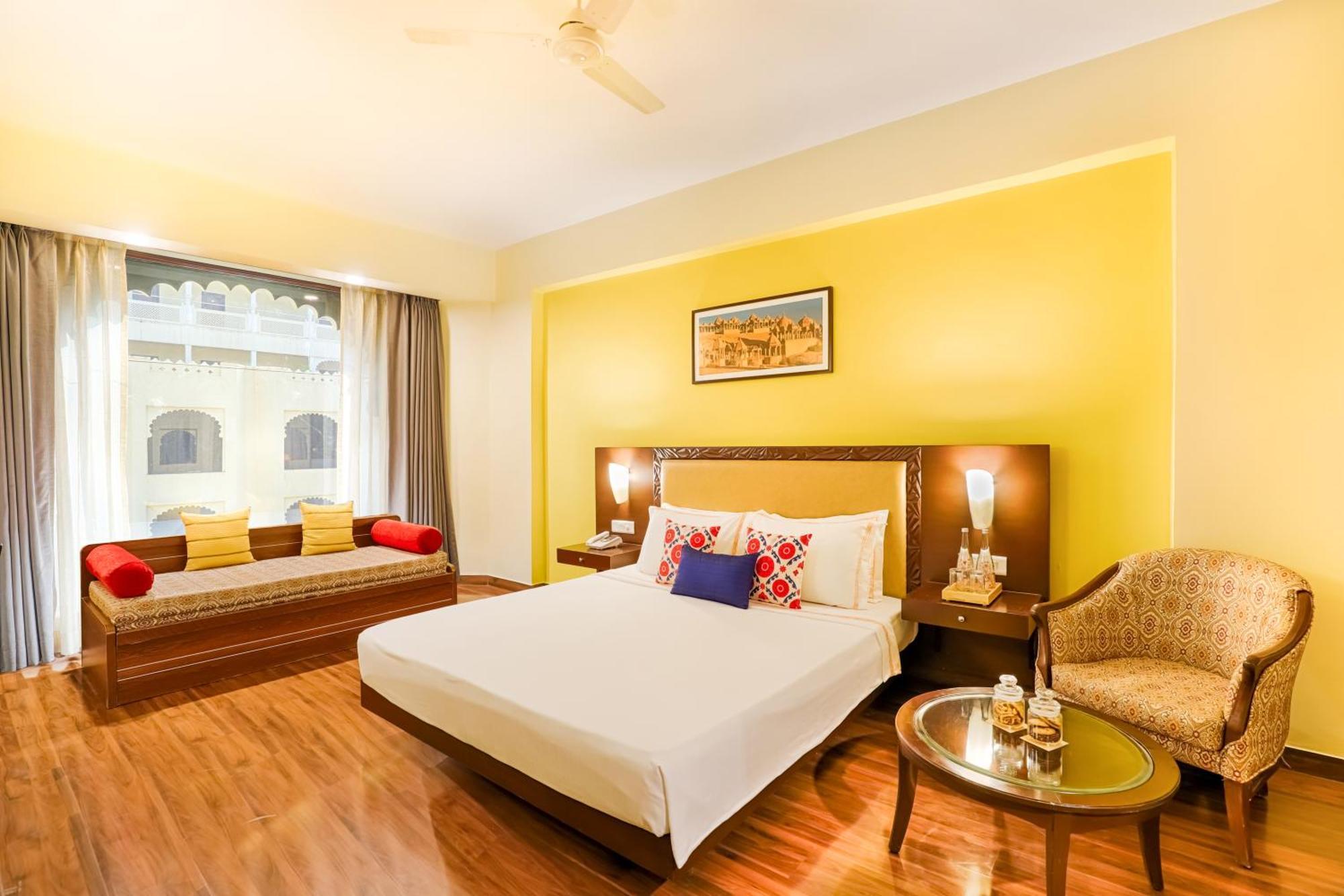 Отель Club Mahindra Удайпур Экстерьер фото