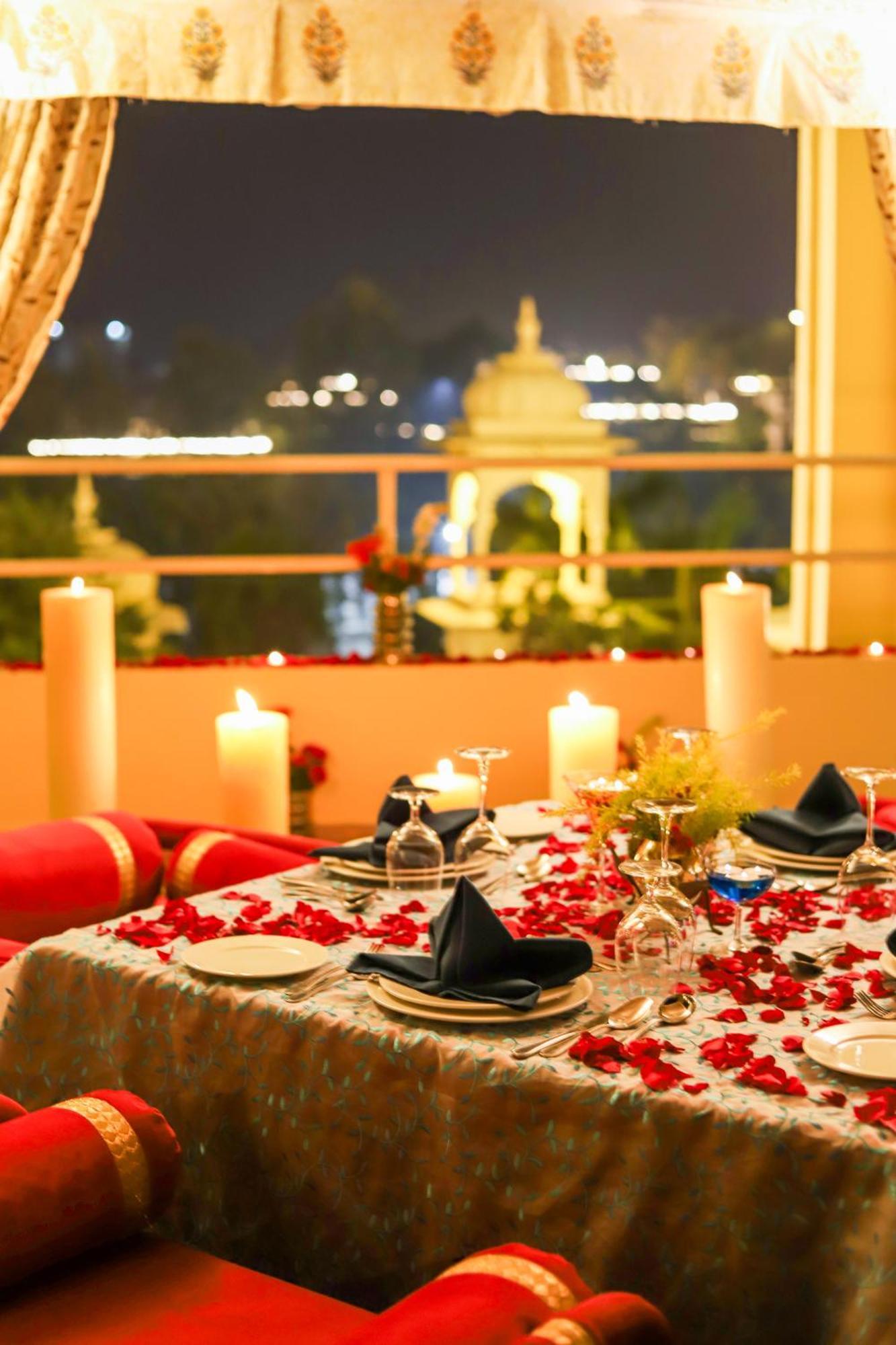 Отель Club Mahindra Удайпур Экстерьер фото
