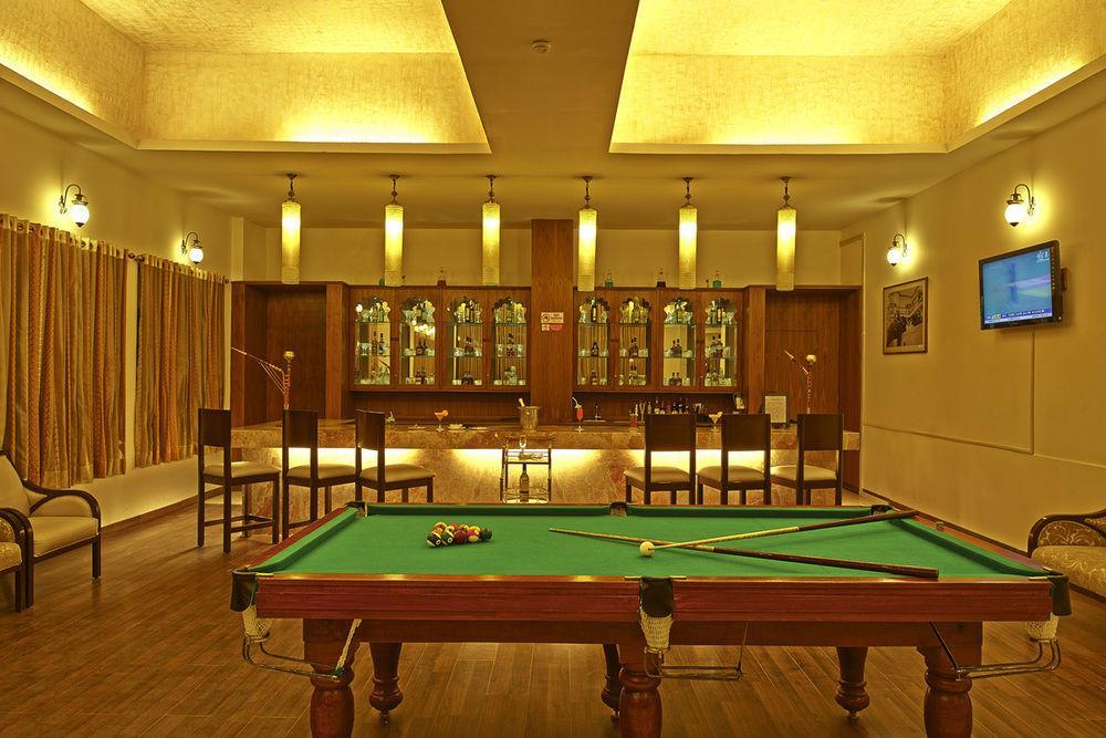 Отель Club Mahindra Удайпур Экстерьер фото